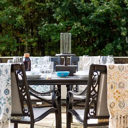 Roundhill Coach House 펜션