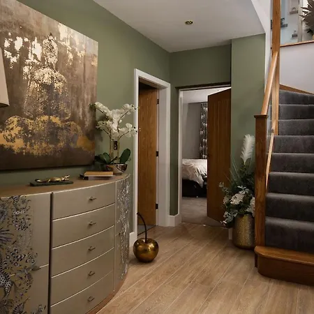 펜션 Roundhill Coach House